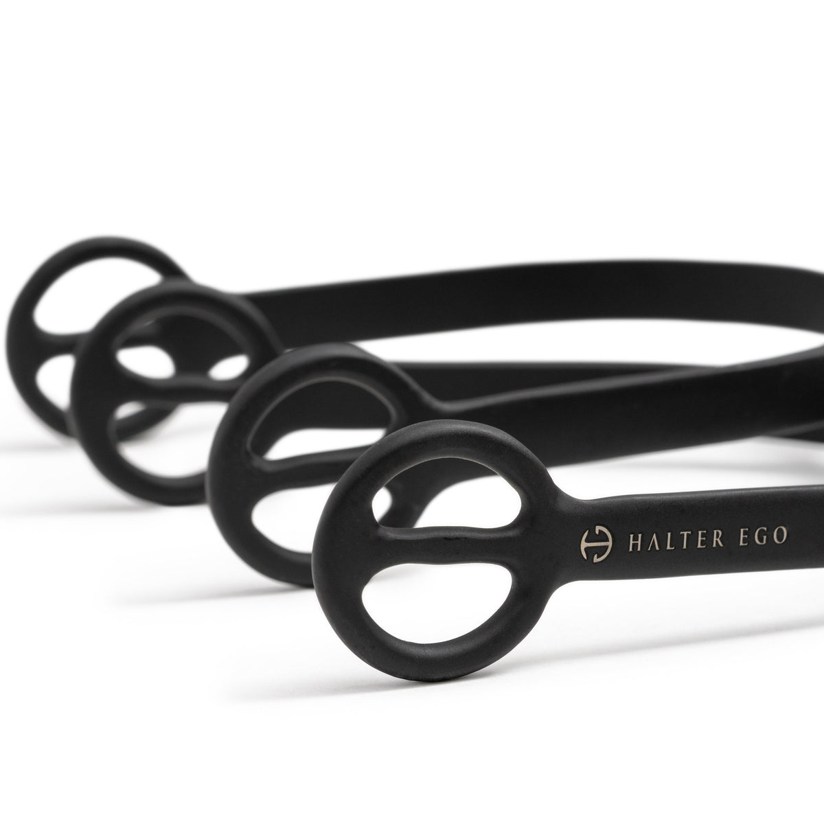 Matte Black Spurs - Short Shank